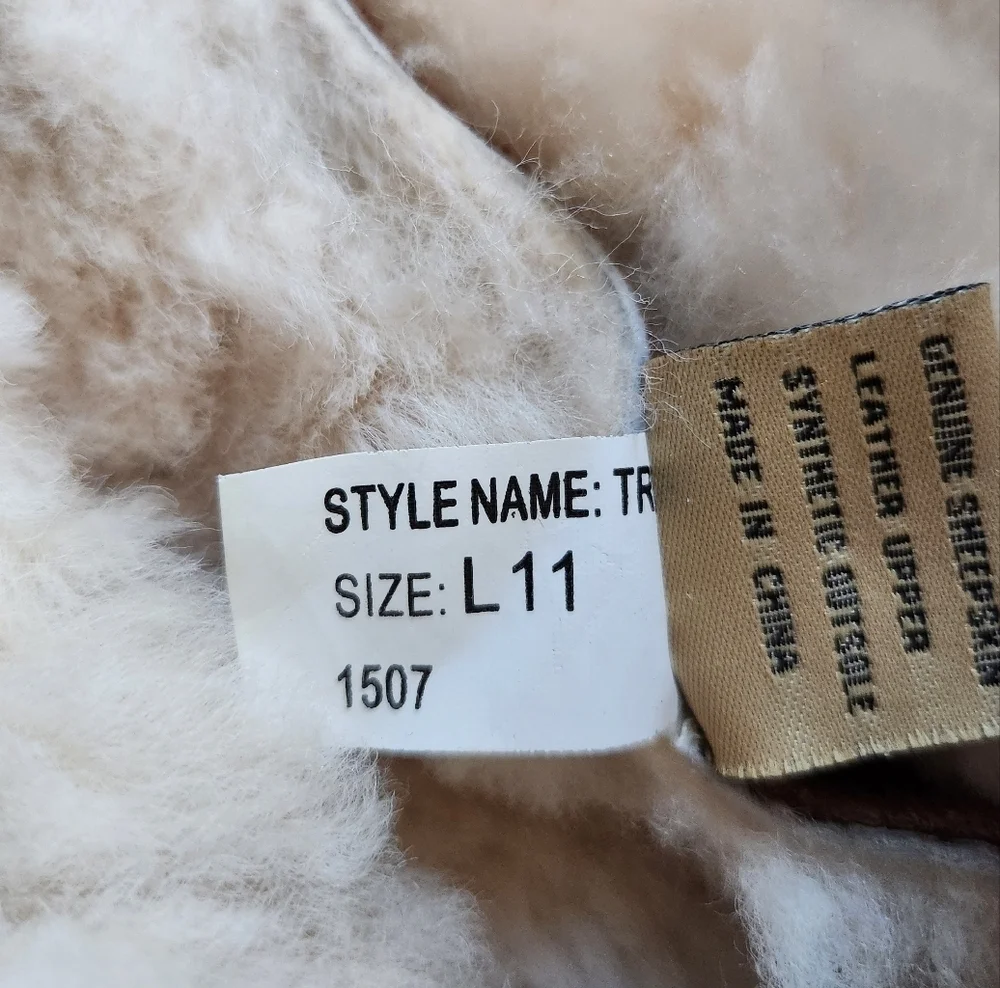 RJ’s Fuzzies Trixie Genuine Sheepskin Suede Convertible Ankle Boots Womens L11